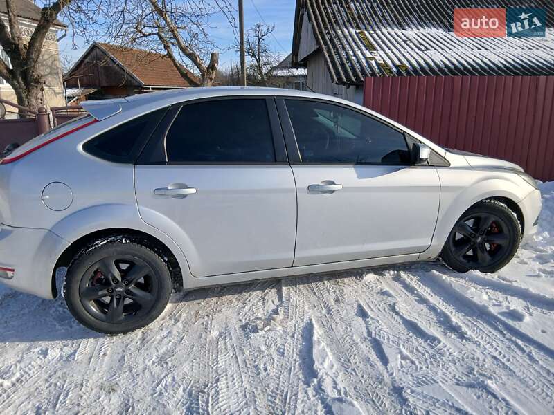 Хетчбек Ford Focus 2010 в Миколаєві
