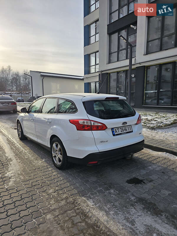 Универсал Ford Focus 2011 в Брошневе-Осаде