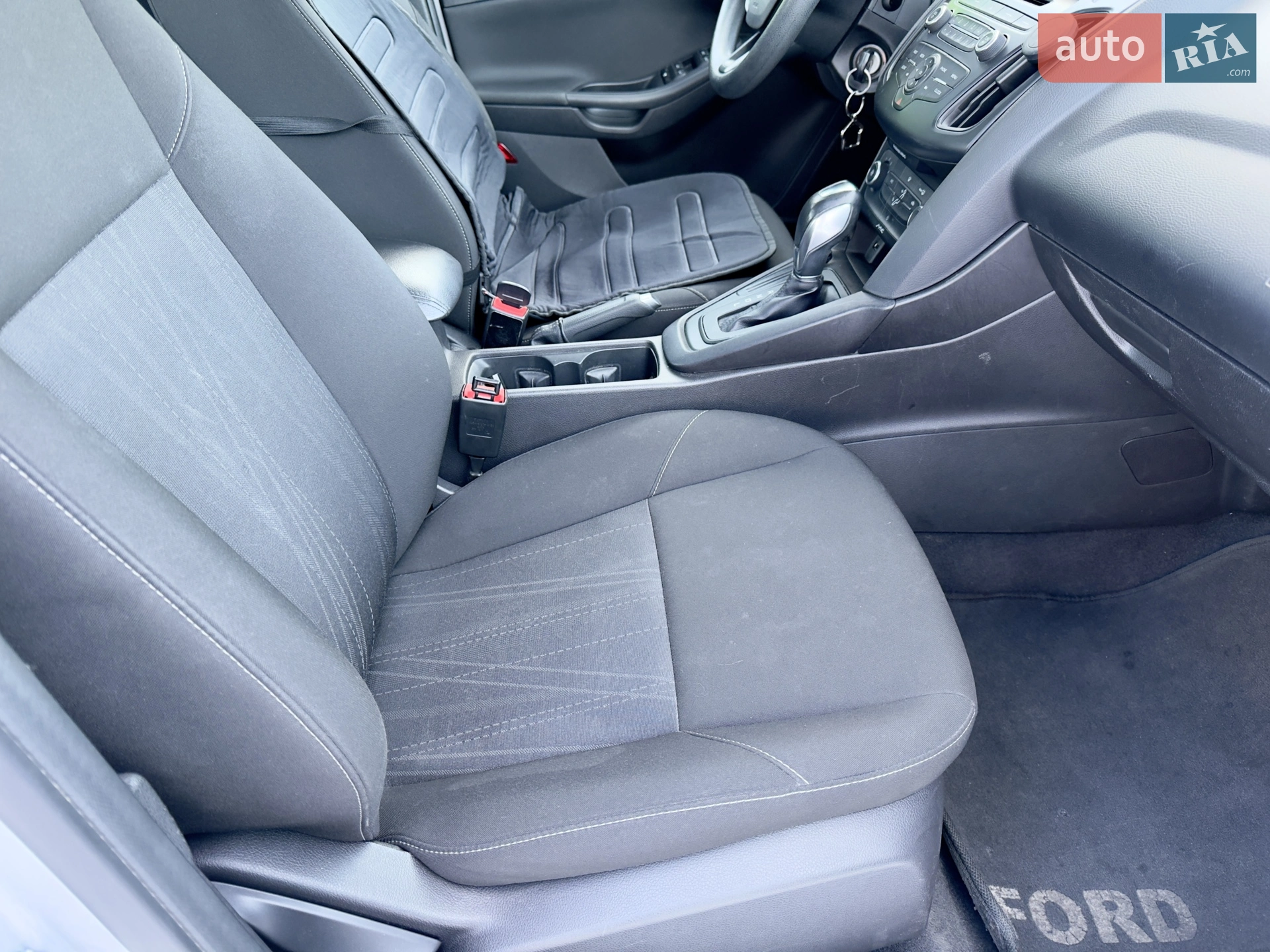 2015 Ford Focus - мініатюра 10