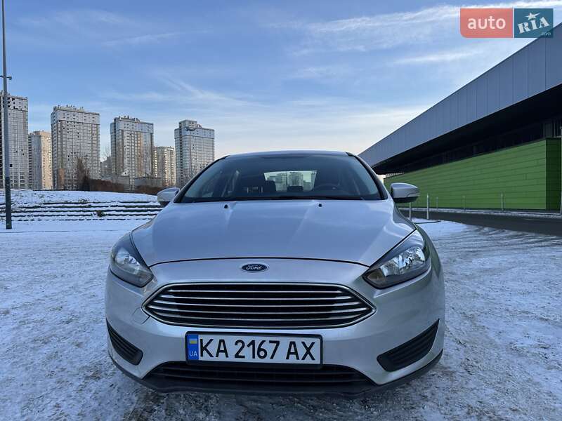 Седан Ford Focus 2015 в Киеве