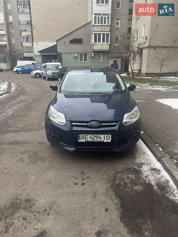 Хетчбек Ford Focus 2014 в Калуші