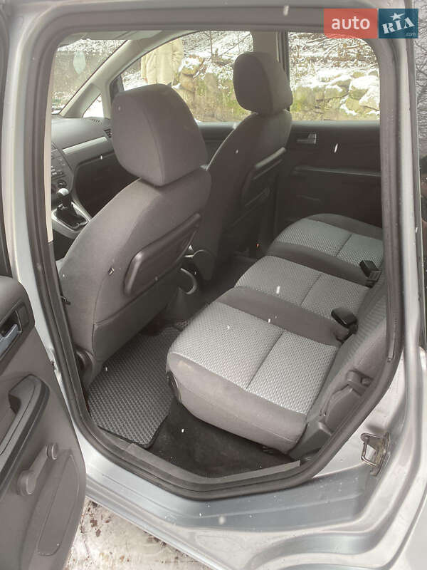 Універсал Ford Focus 2004 в Могилів-Подільському фото 6 Універсал Ford Focus 2004 в Могилів-Подільському