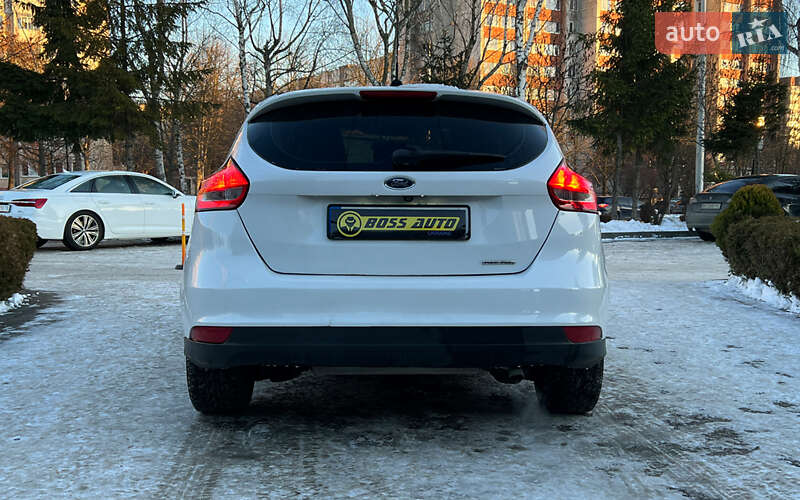 Хэтчбек Ford Focus 2016 в Львове