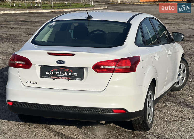 Седан Ford Focus 2017 в Николаеве