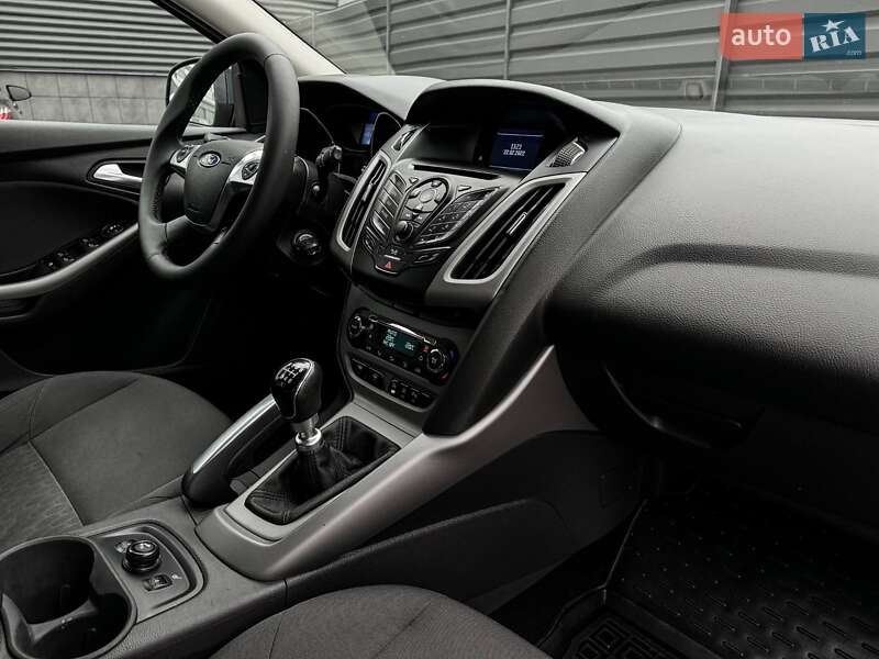 Універсал Ford Focus 2013 в Черкасах