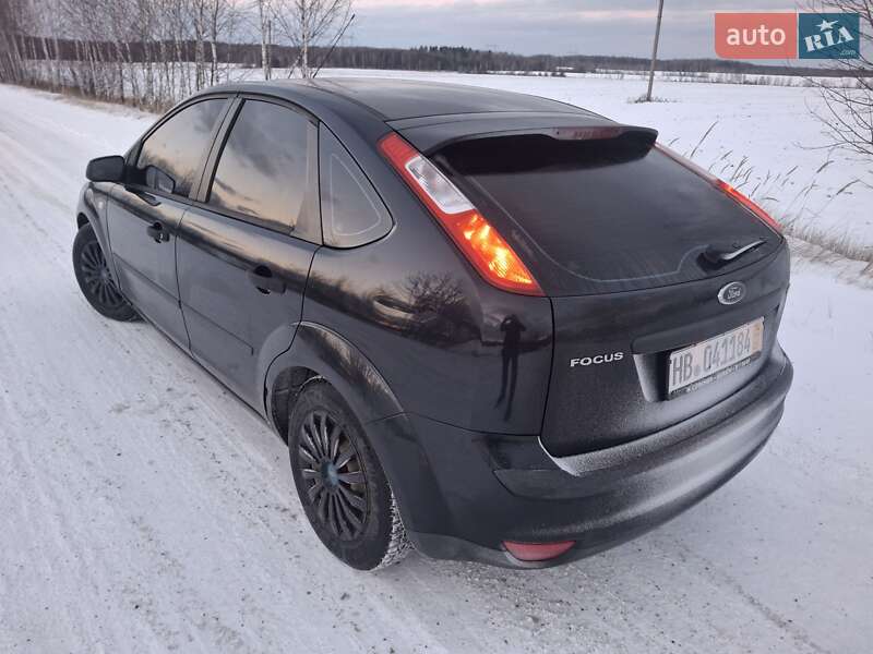 Хэтчбек Ford Focus 2005 в Житомире