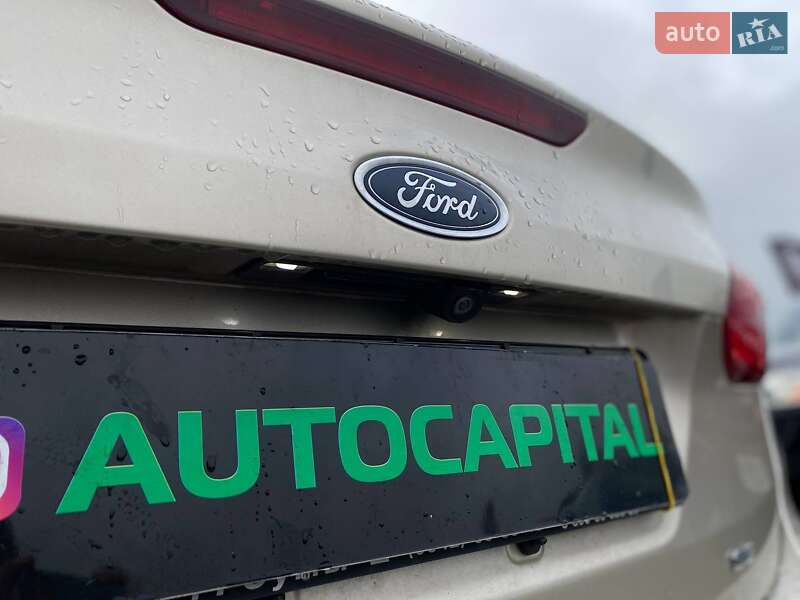 Седан Ford Focus 2018 в Києві