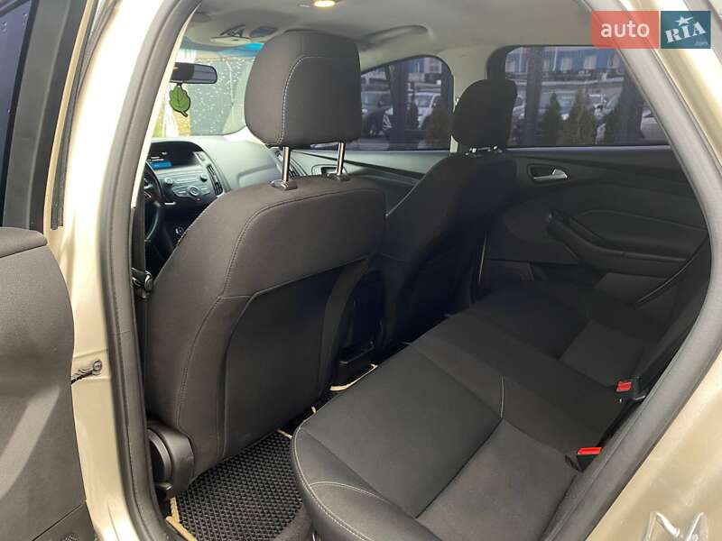 Седан Ford Focus 2018 в Києві
