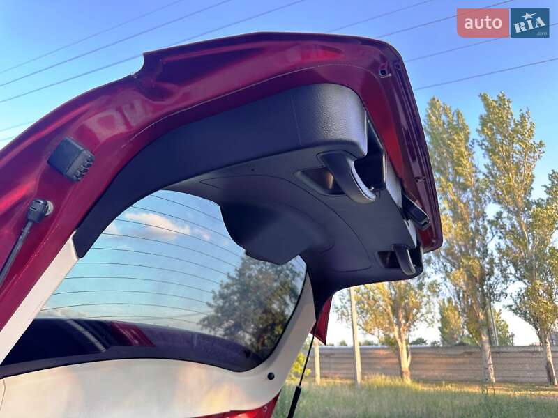 Хэтчбек Ford Focus 2016 в Запорожье