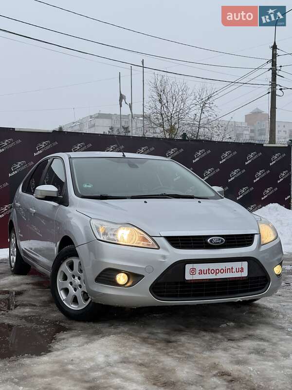 Хэтчбек Ford Focus 2009 в Сумах