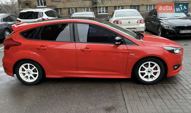 Хетчбек Ford Focus 2016 в Києві
