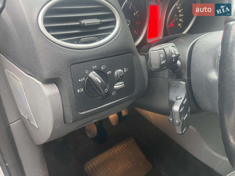 Хетчбек Ford Focus 2009 в Києві