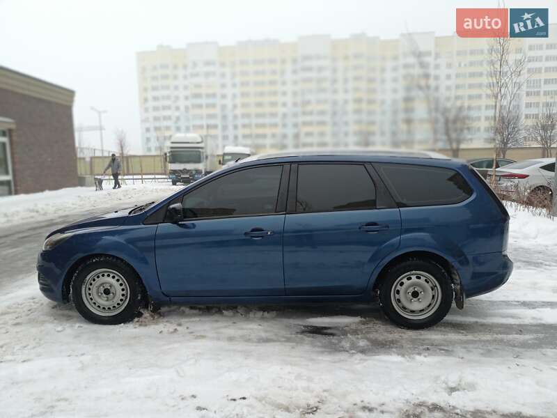 Універсал Ford Focus 2009 в Києві фото 10 Універсал Ford Focus 2009 в Києві