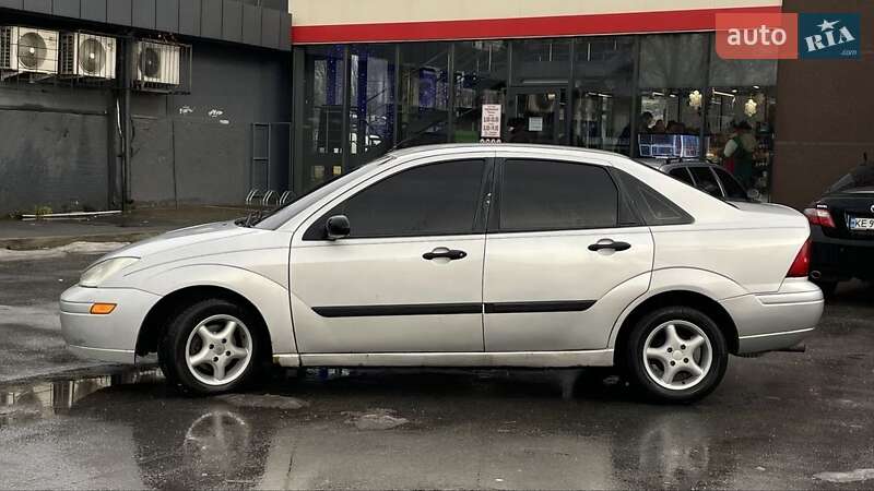 Седан Ford Focus 2003 в Дніпрі