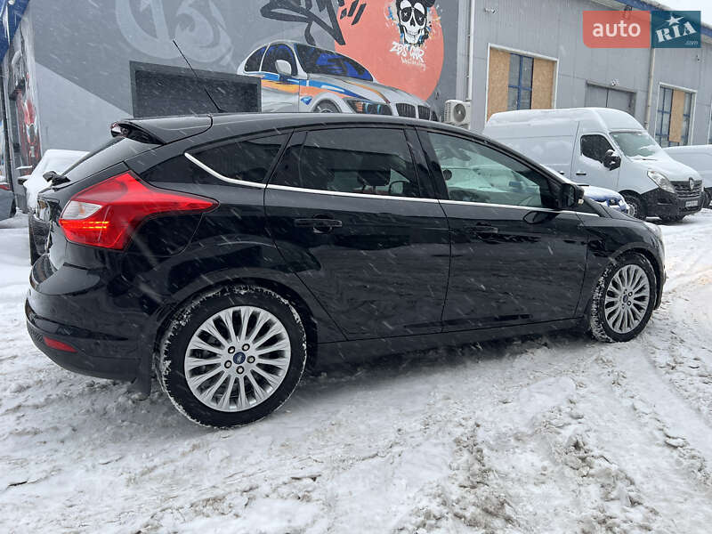Хэтчбек Ford Focus 2012 в Житомире