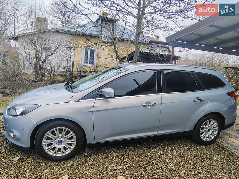 Универсал Ford Focus 2013 в Бориславе
