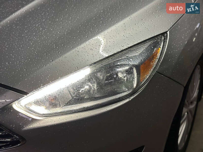 Хэтчбек Ford Focus 2016 в Днепре