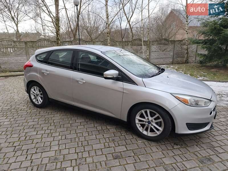 Хетчбек Ford Focus 2017 в Івано-Франківську