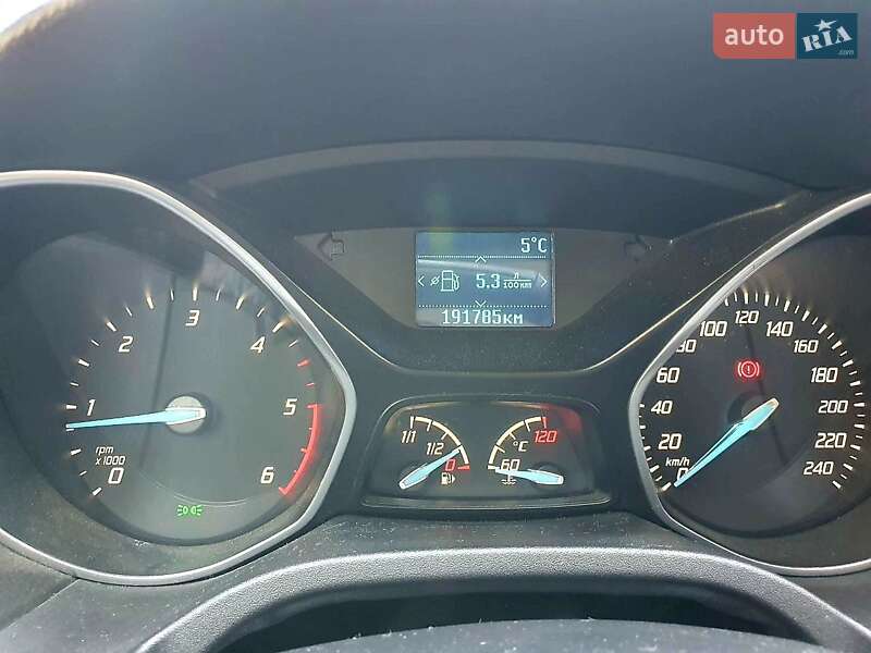 Хэтчбек Ford Focus 2013 в Луцке фото 10 Хэтчбек Ford Focus 2013 в Луцке