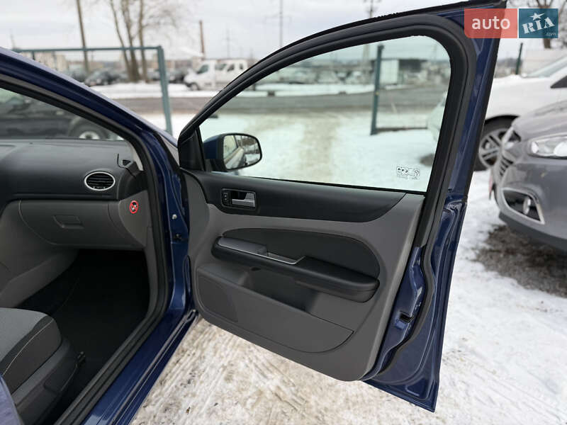 Универсал Ford Focus 2010 в Ровно