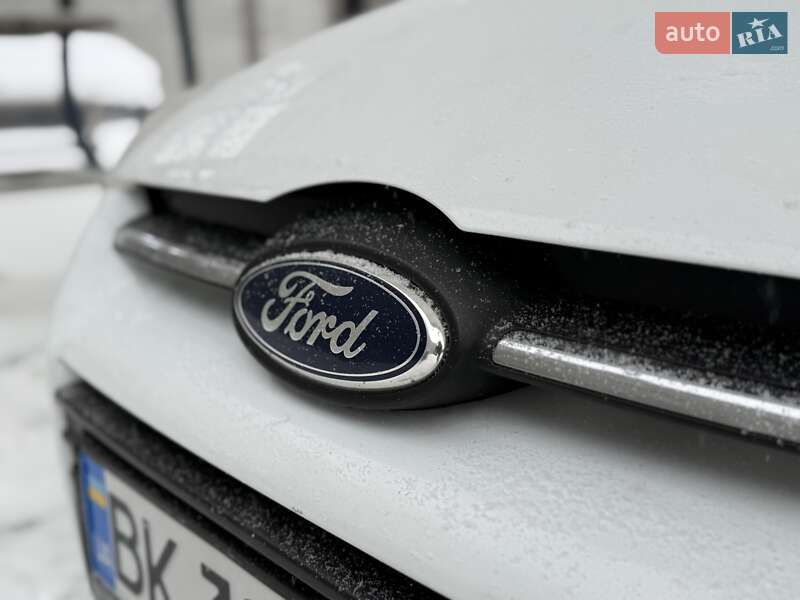 Универсал Ford Focus 2011 в Ровно