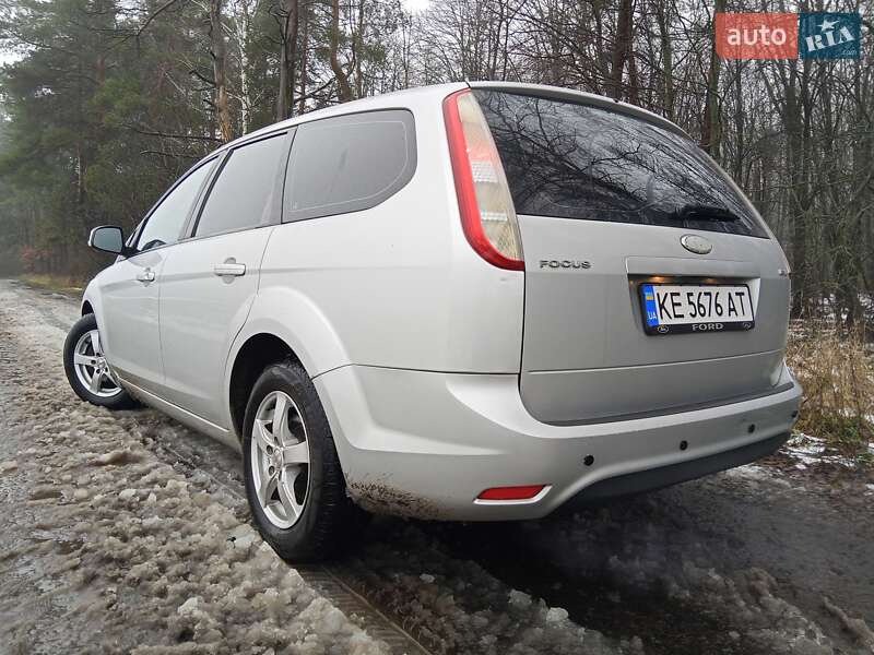 Універсал Ford Focus 2008 в Тростянці
