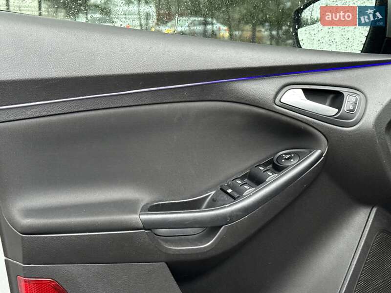 Седан Ford Focus 2017 в Одесі