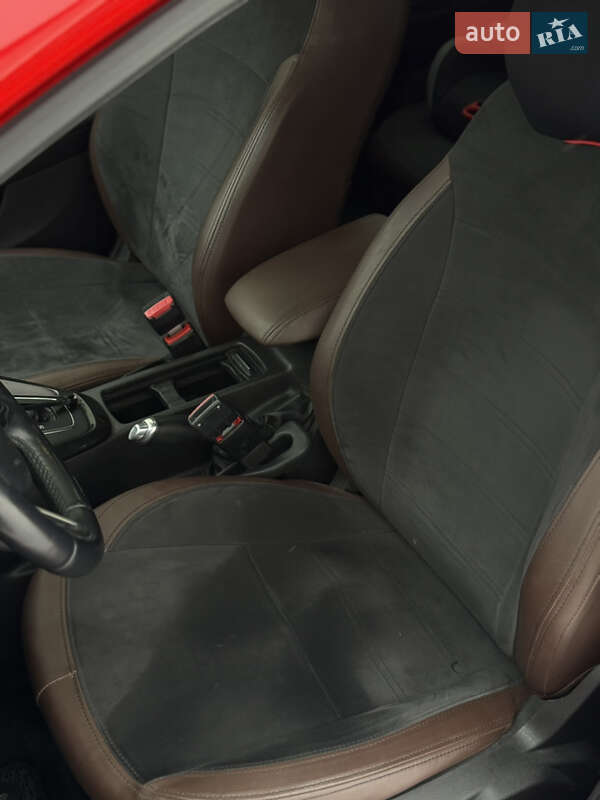 Универсал Ford Focus 2018 в Микулинцах