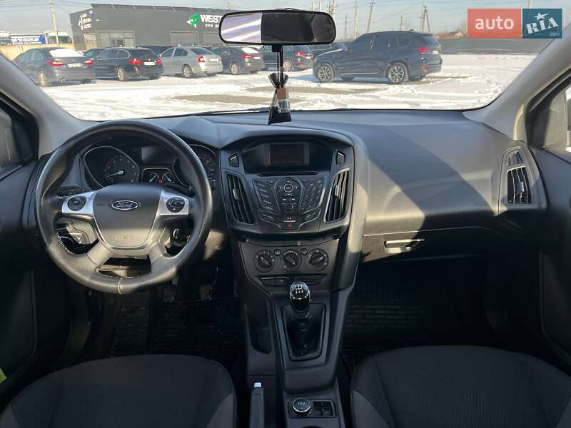 Седан Ford Focus 2013 в Львове фото 15 Седан Ford Focus 2013 в Львове