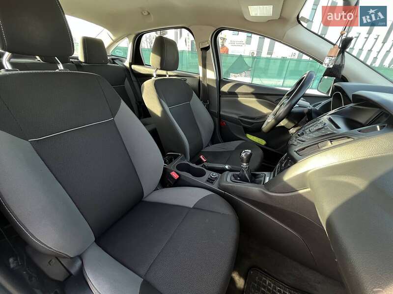 Седан Ford Focus 2013 в Львове фото 35 Седан Ford Focus 2013 в Львове