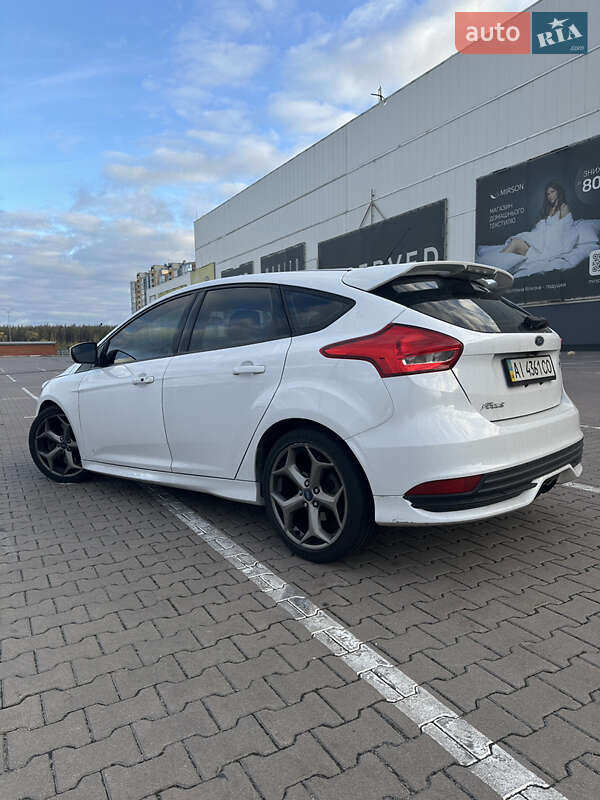 Хэтчбек Ford Focus 2018 в Киеве