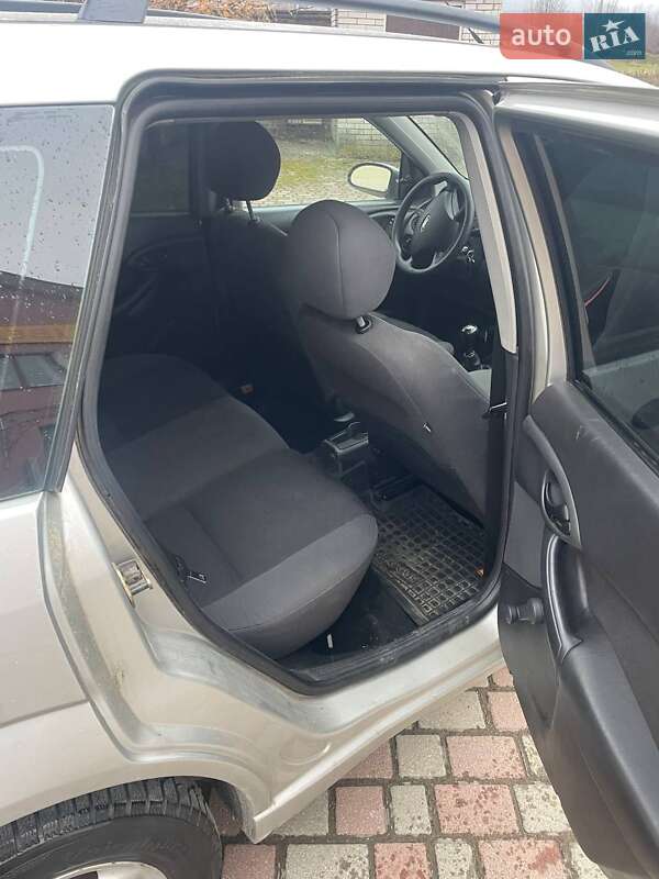 Универсал Ford Focus 2003 в Надворной