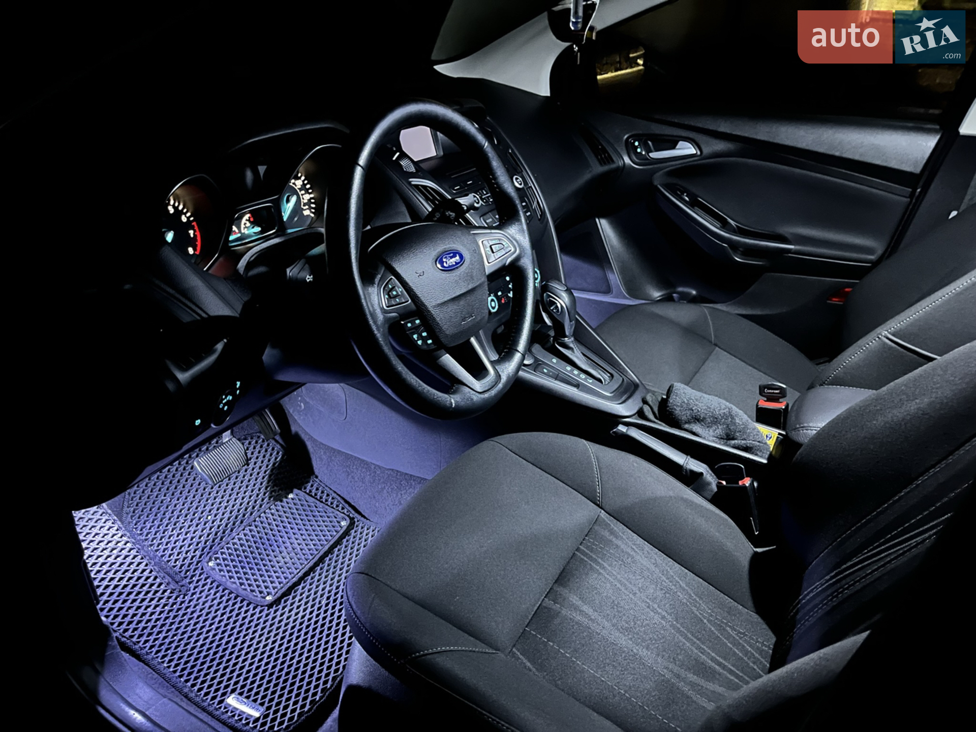 2015 Ford Focus - мініатюра 15