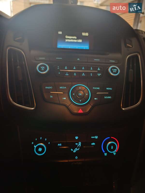 Универсал Ford Focus 2015 в Первомайске фото 13 Универсал Ford Focus 2015 в Первомайске