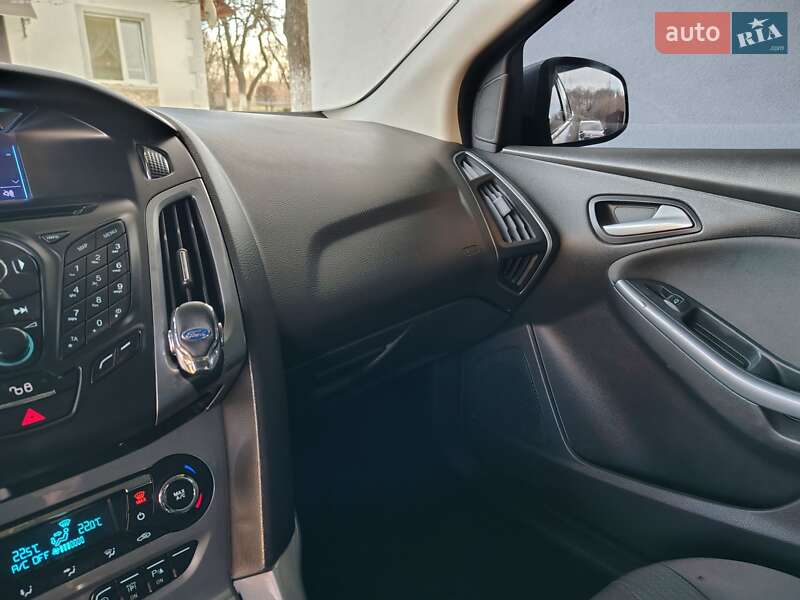 Универсал Ford Focus 2013 в Бориславе фото 40 Универсал Ford Focus 2013 в Бориславе