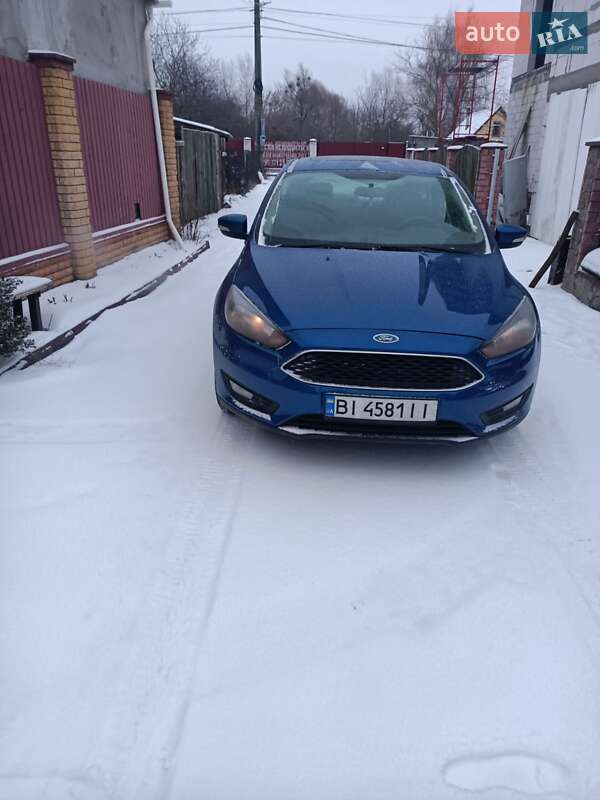 Хэтчбек Ford Focus 2017 в Киеве фото 5 Хэтчбек Ford Focus 2017 в Киеве