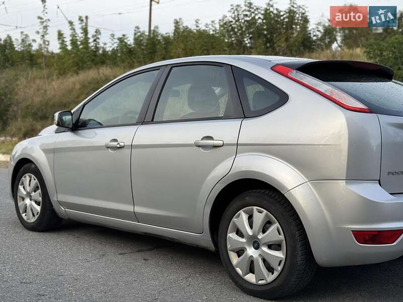 Хэтчбек Ford Focus 2011 в Тернополе