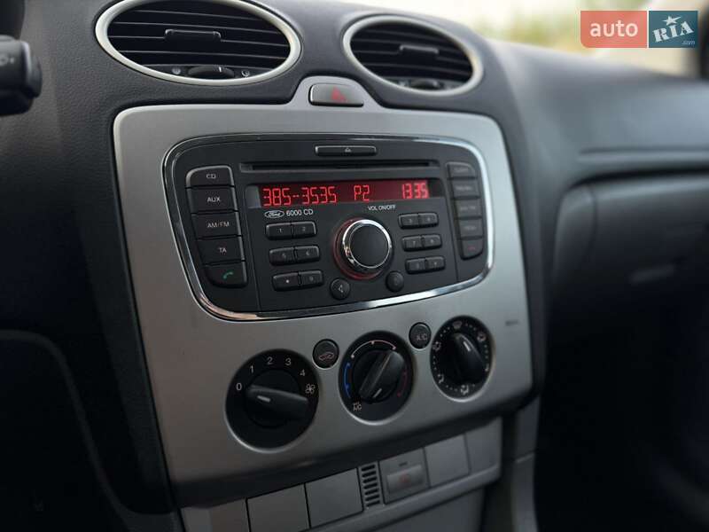 Хэтчбек Ford Focus 2011 в Тернополе