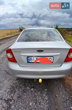 Седан Ford Focus 2008 в Пирятине