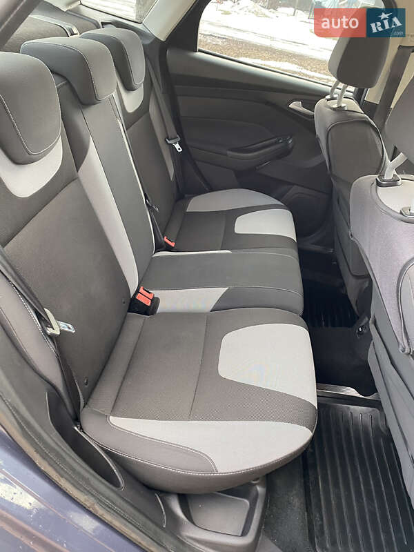 Седан Ford Focus 2013 в Чернигове фото 26 Седан Ford Focus 2013 в Чернигове
