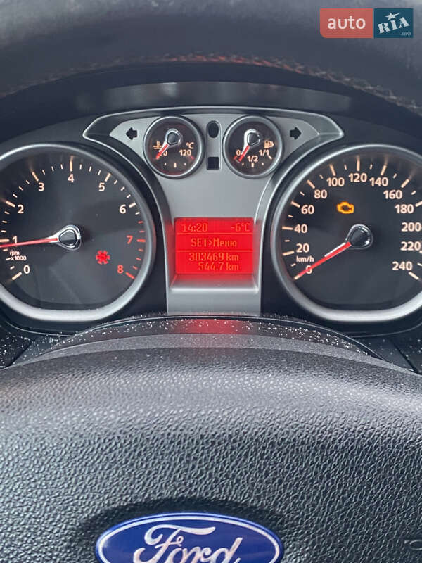 Универсал Ford Focus 2008 в Сарнах