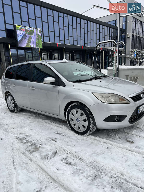 Универсал Ford Focus 2009 в Ровно