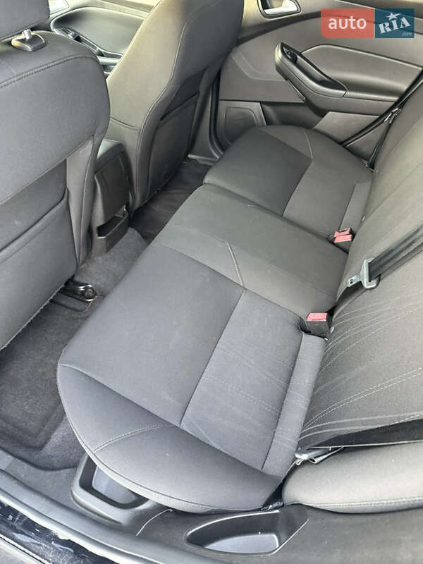 Хэтчбек Ford Focus 2016 в Львове фото 11 Хэтчбек Ford Focus 2016 в Львове
