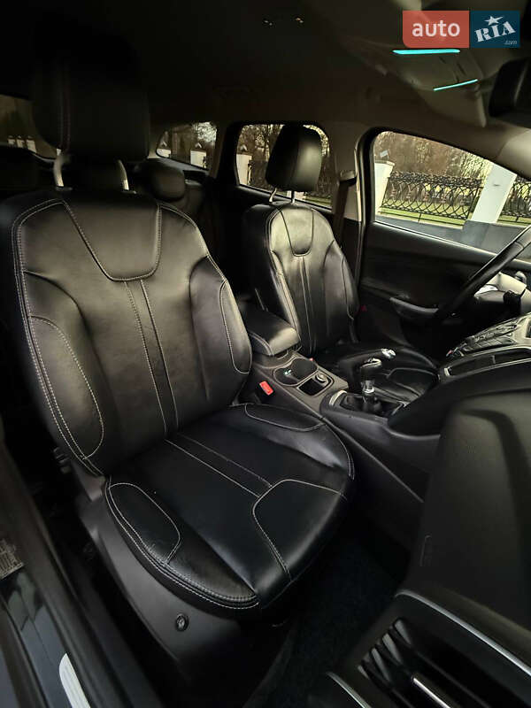 Универсал Ford Focus 2013 в Звягеле