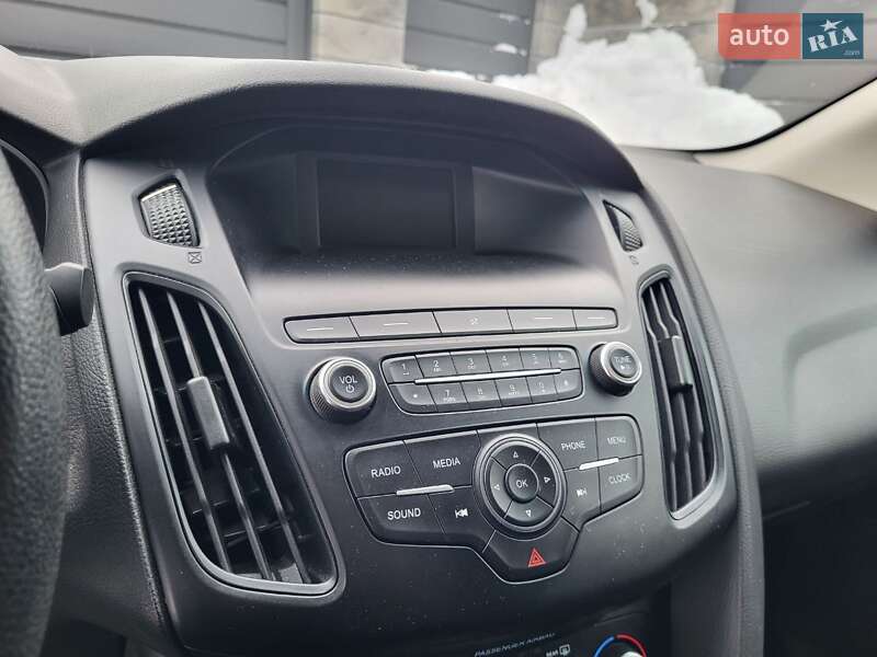 Седан Ford Focus 2018 в Львові