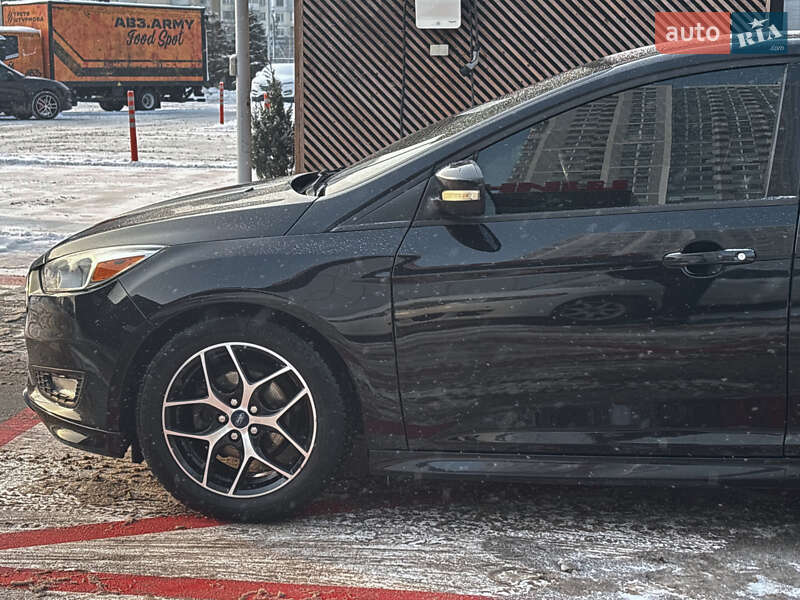 Седан Ford Focus 2015 в Киеве