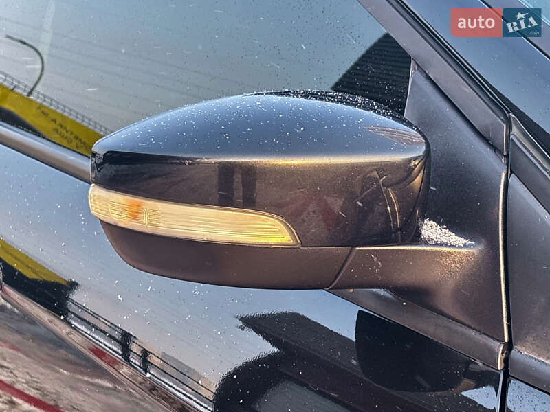 Седан Ford Focus 2015 в Киеве