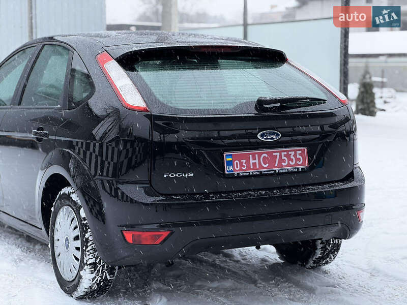Хэтчбек Ford Focus 2008 в Вознесенске