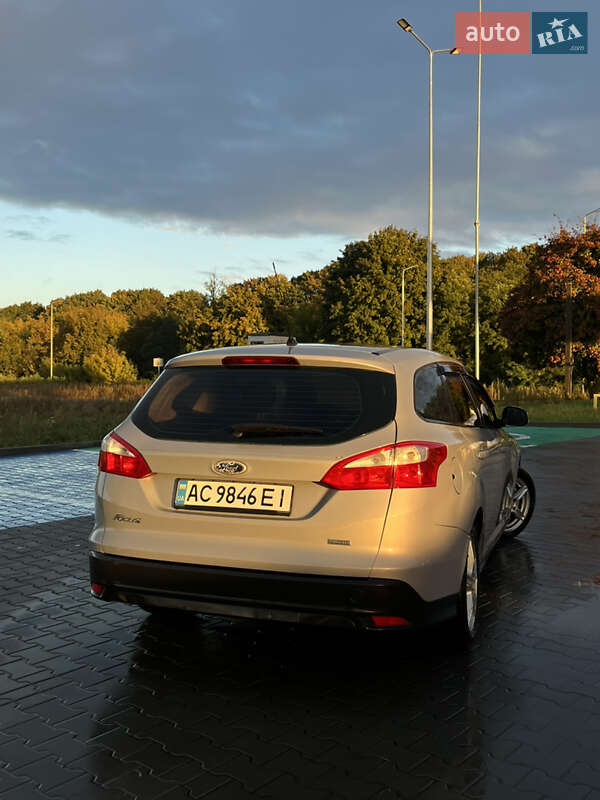 Универсал Ford Focus 2012 в Луцке