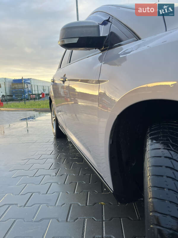 Универсал Ford Focus 2012 в Луцке